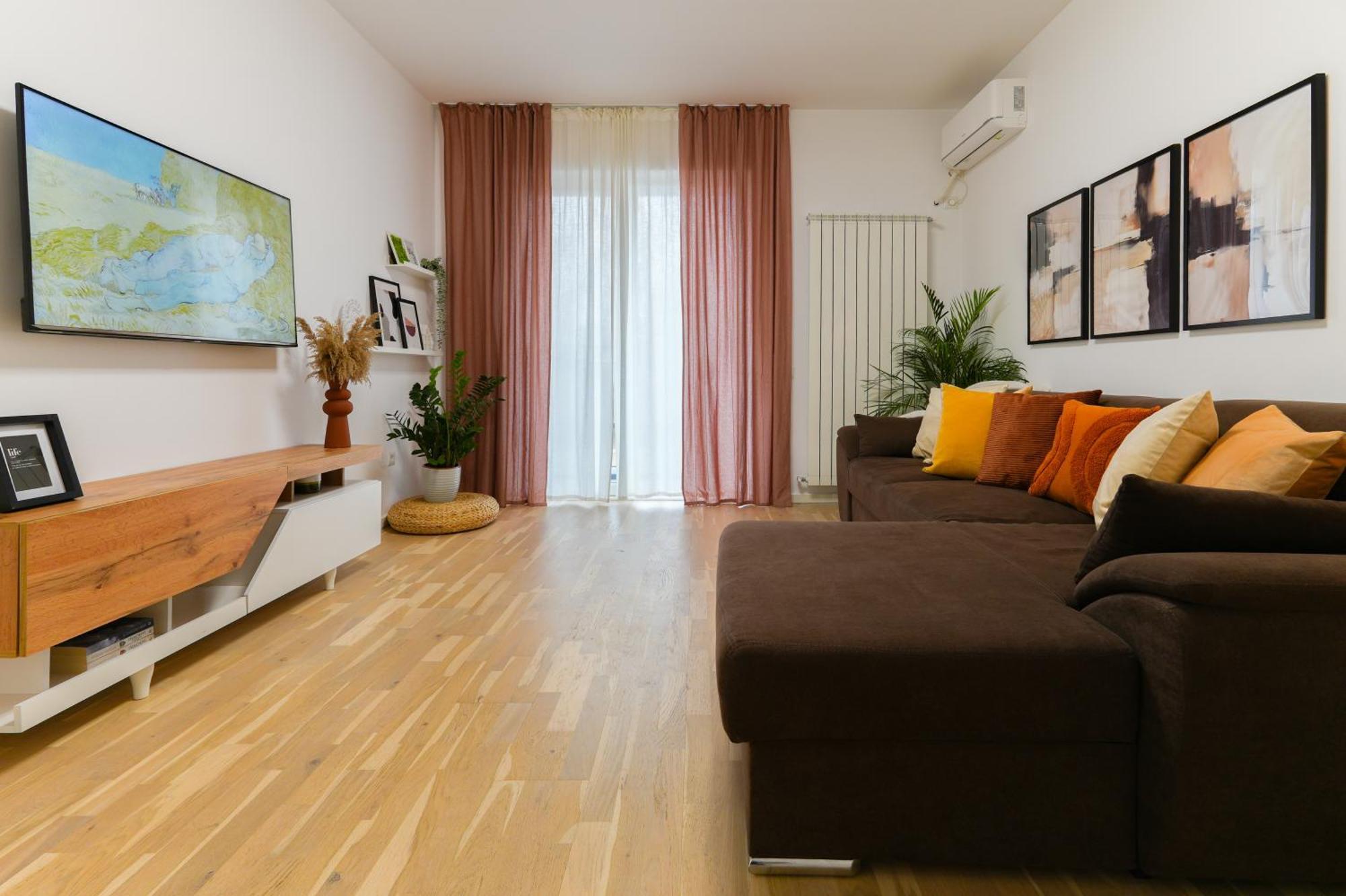 Appartamento Amalia - Quiet 1br With Parking & Wi-fi *