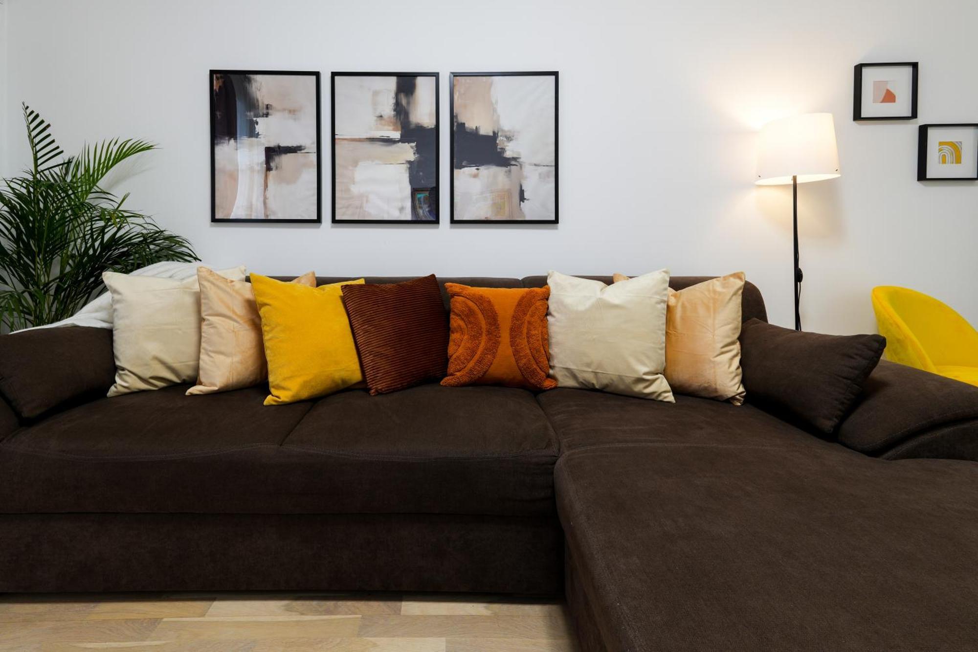 Amalia - Quiet 1br With Parking & Wi-fi Bucharest